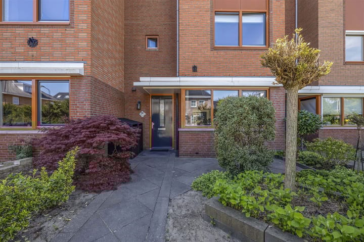 Foto 18 van van den Broekestraat 14