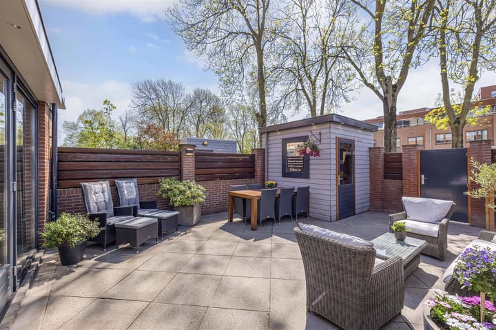 Foto 21 van van den Broekestraat 14