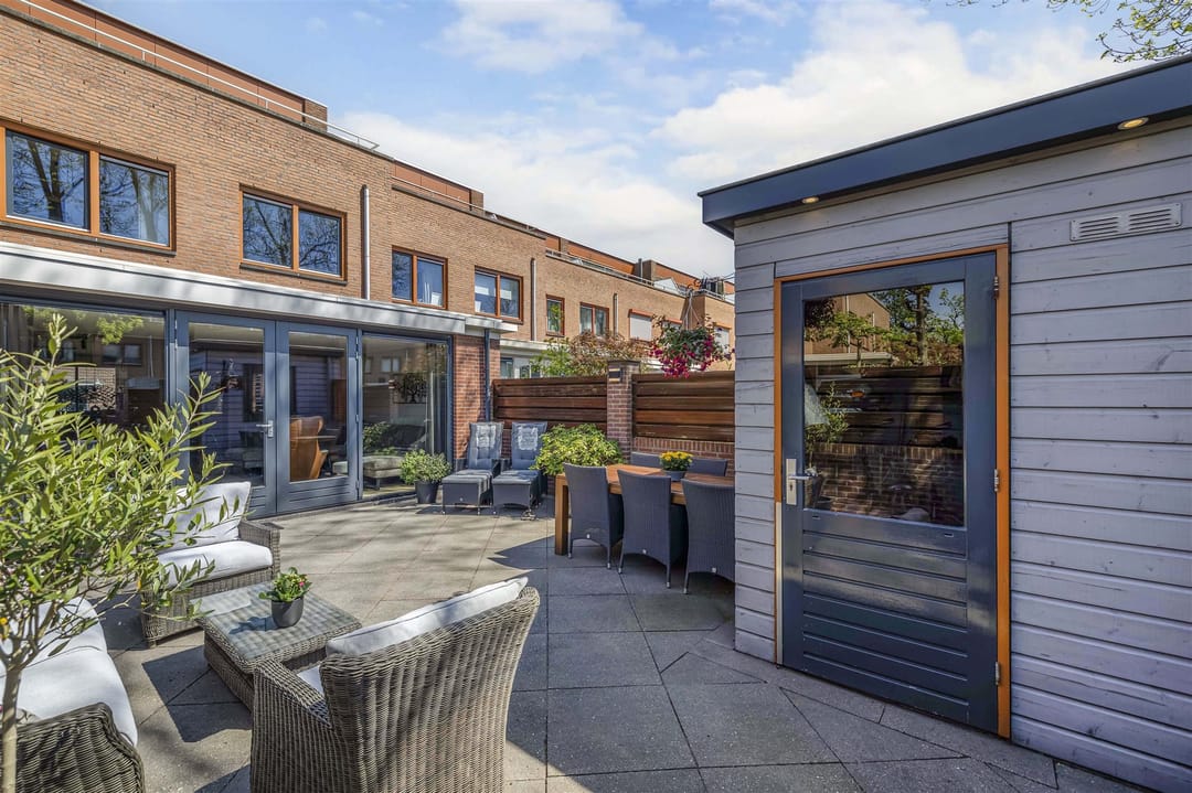 Foto 23 van van den Broekestraat 14