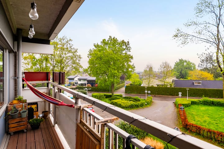 Foto 23 van Aalscholversingel 438