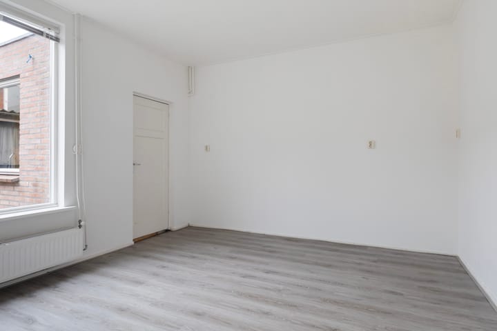 Photo 10 of Buygersstraat 24