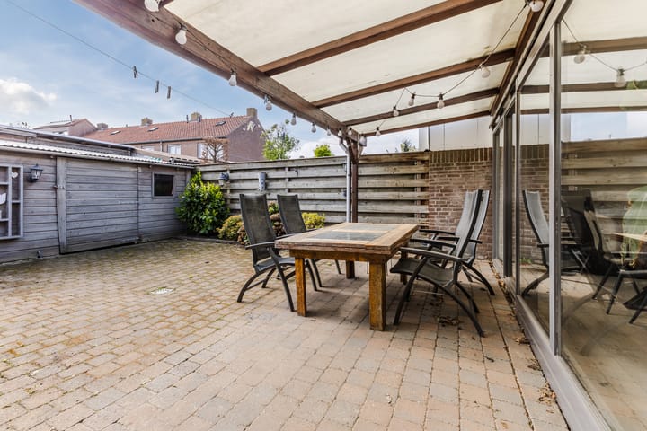 Foto 33 van Reinoldstraat 8