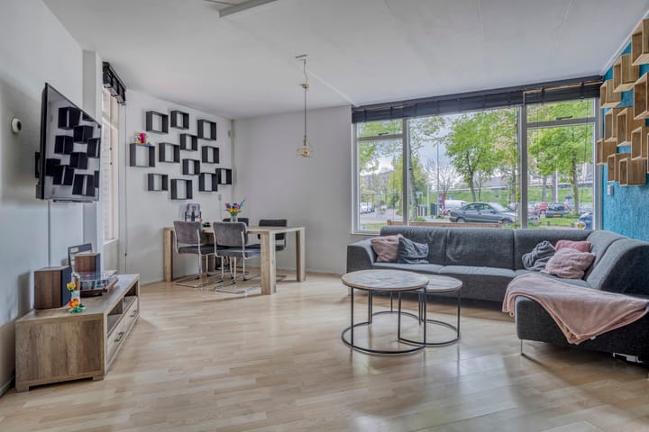 Foto 3 van Parelplein 1