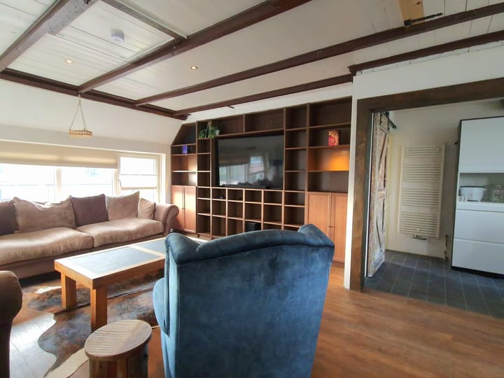 Photo 2 of Middenweg 152-A