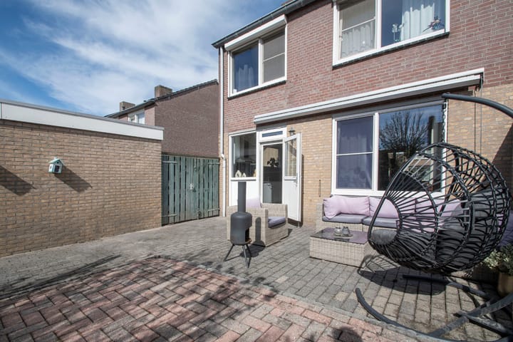 Foto 4 van Acacialaan 4