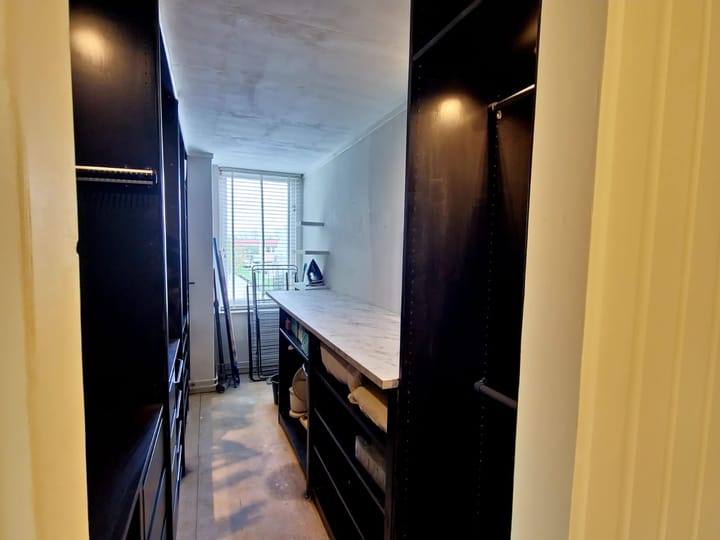 Foto 15 van Middenweg 152-A