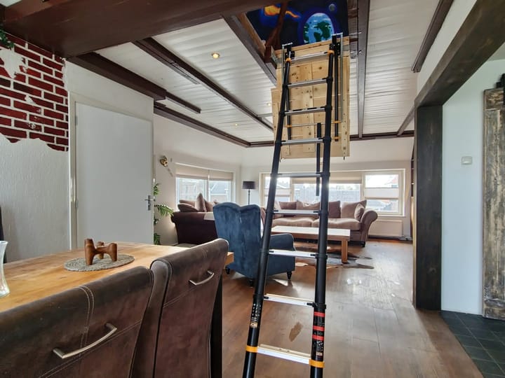 Foto 23 van Middenweg 152-A