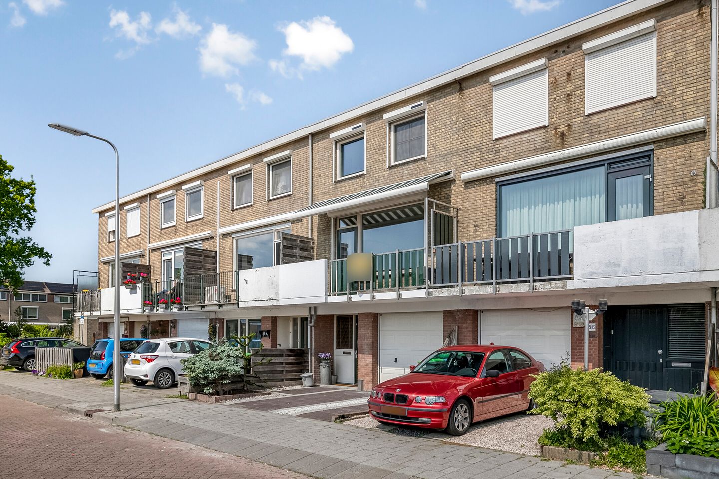 Foto 1 van Hugo van Voorneweg 58