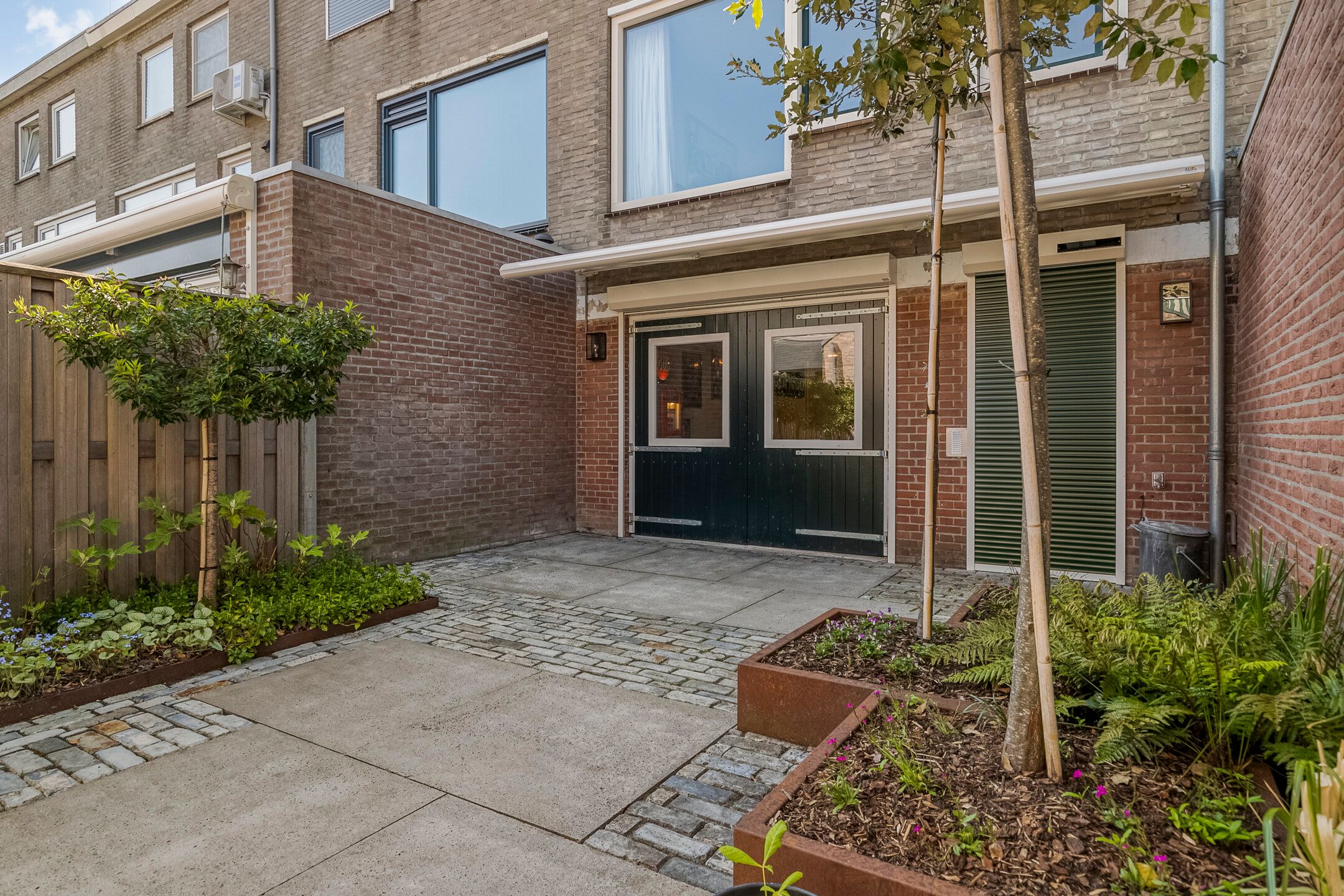 Photo 12 of Hugo van Voorneweg 58