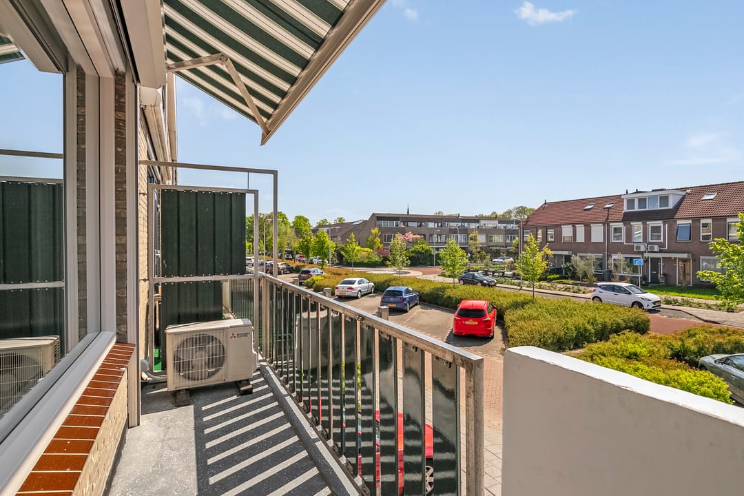 Photo 23 of Hugo van Voorneweg 58