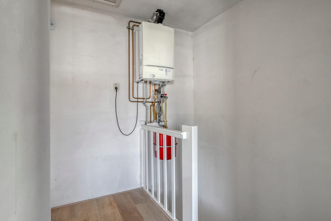 Photo 26 of Hugo van Voorneweg 58