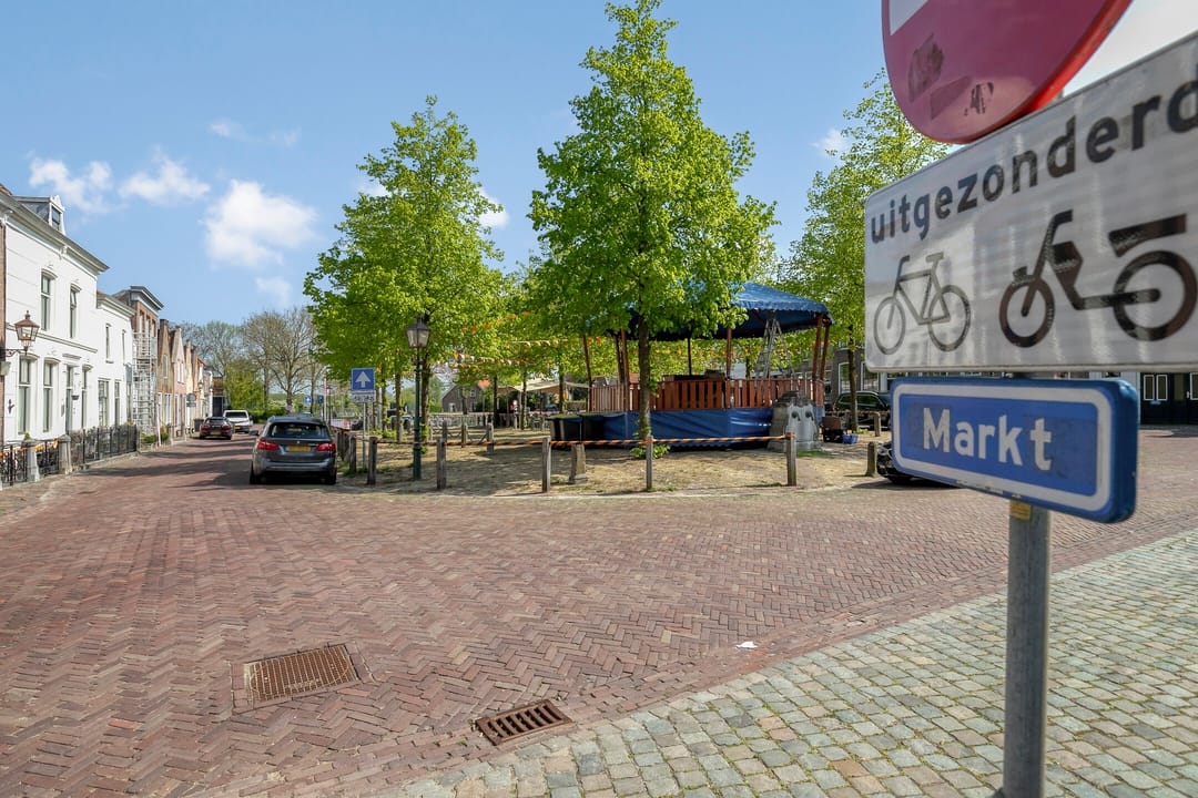 Photo 43 of Hugo van Voorneweg 58