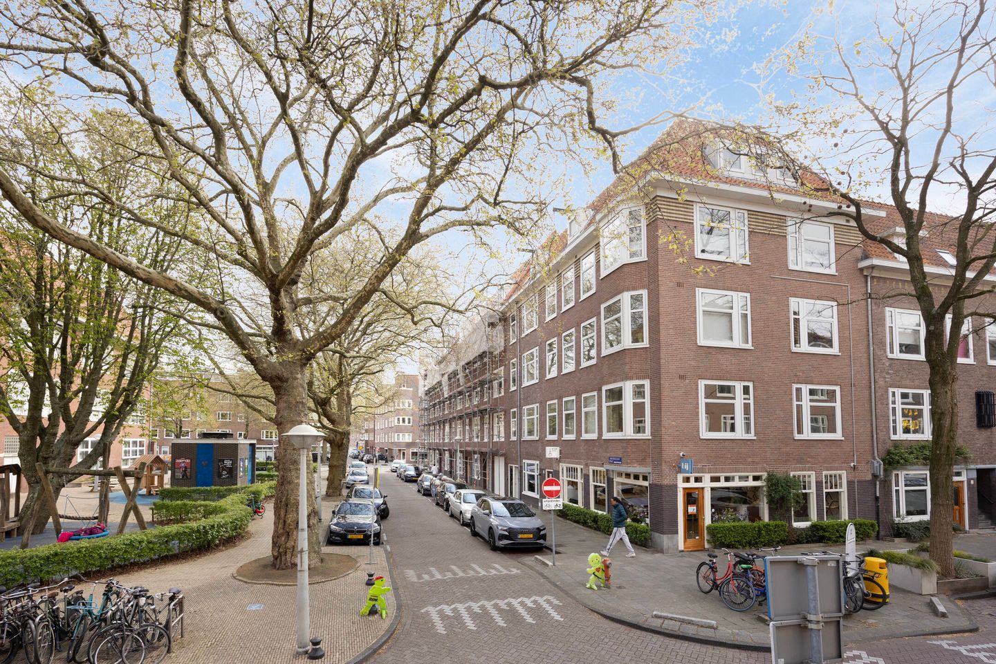 Foto 25 van Van Rensselaerstraat 35-H