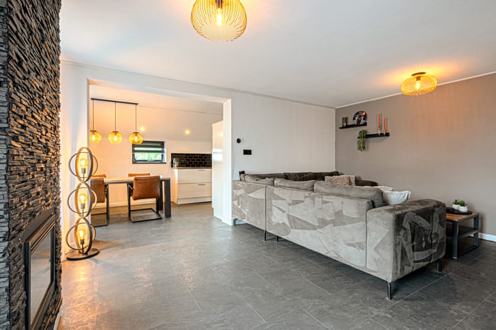 Foto 2 van Bernhardlaan 7