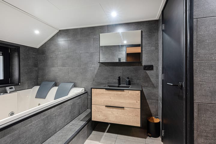 Foto 3 van Bernhardlaan 7