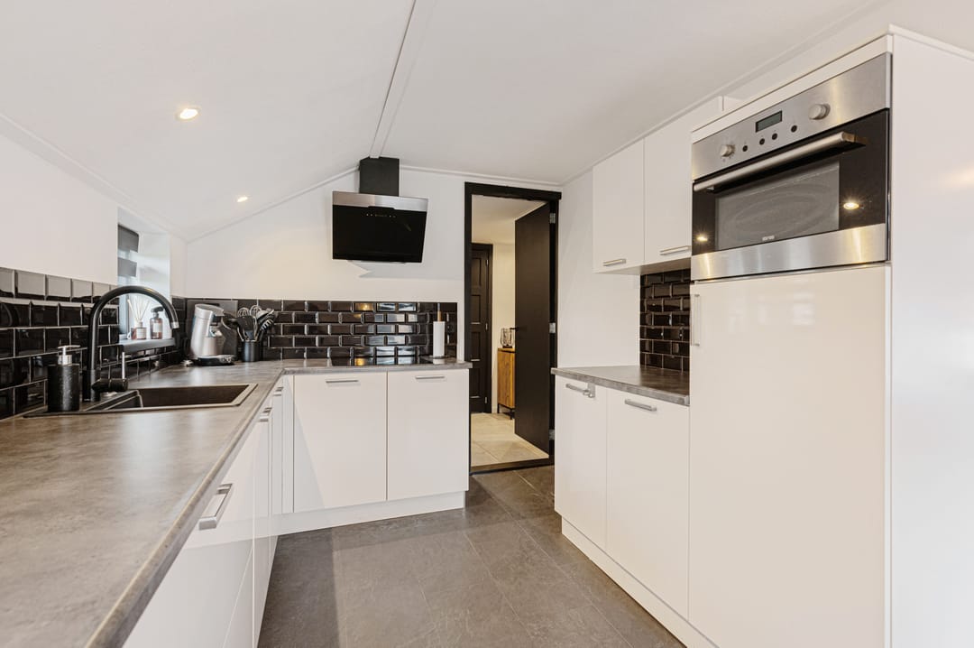 Foto 17 van Bernhardlaan 7