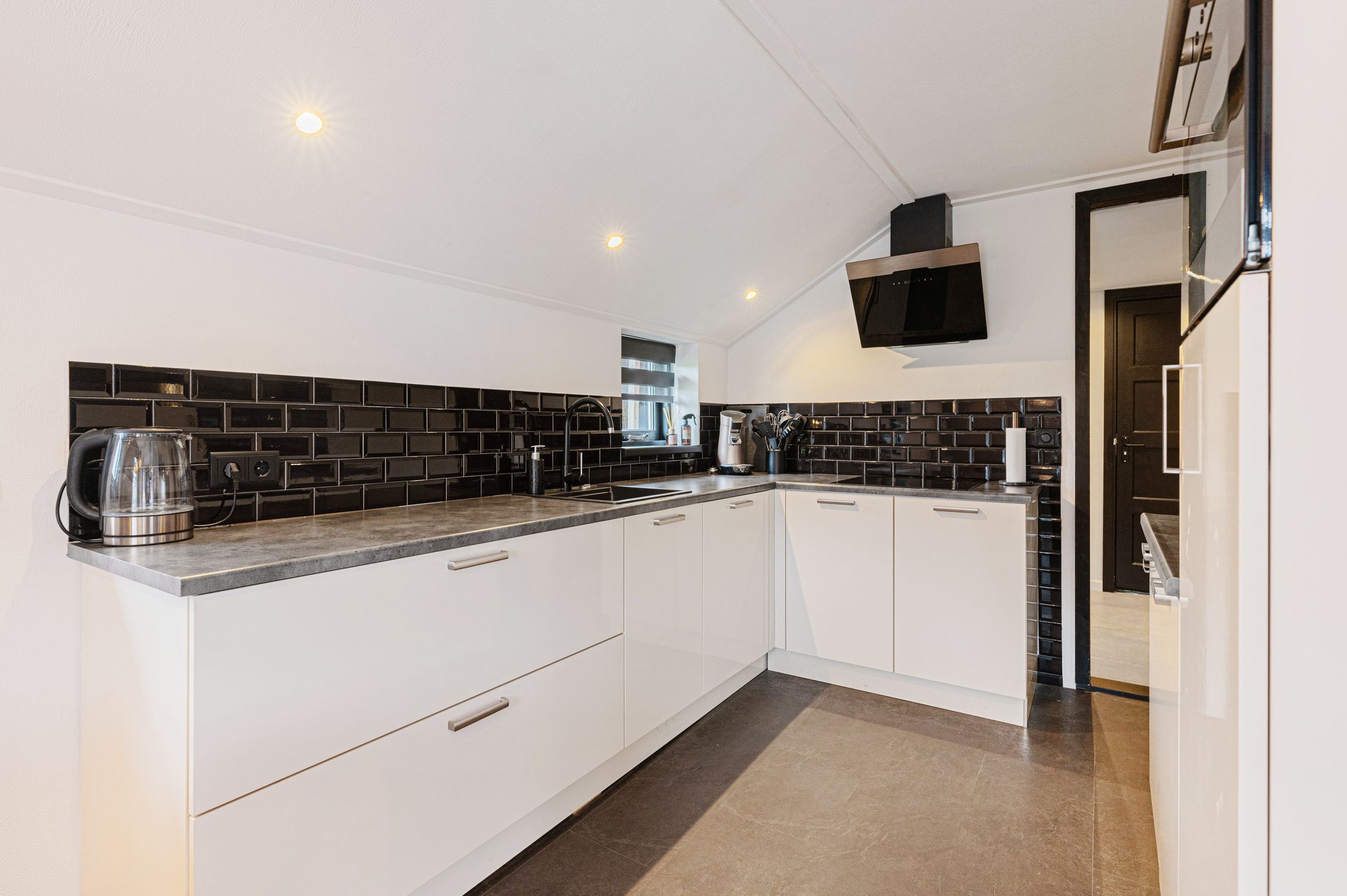 Foto 18 van Bernhardlaan 7