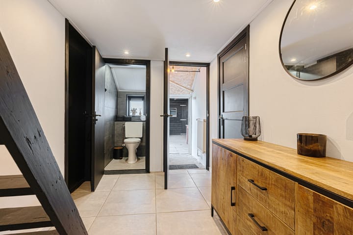 Foto 28 van Bernhardlaan 7