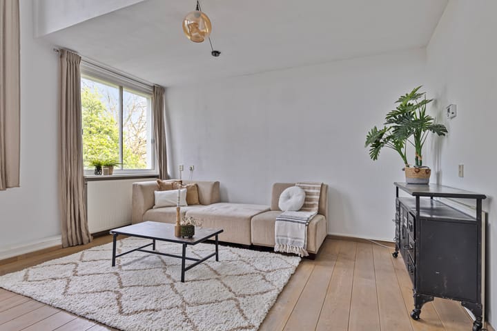 Photo 7 of IJplein 334