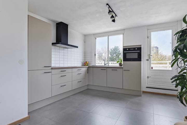 Photo 14 of IJplein 334