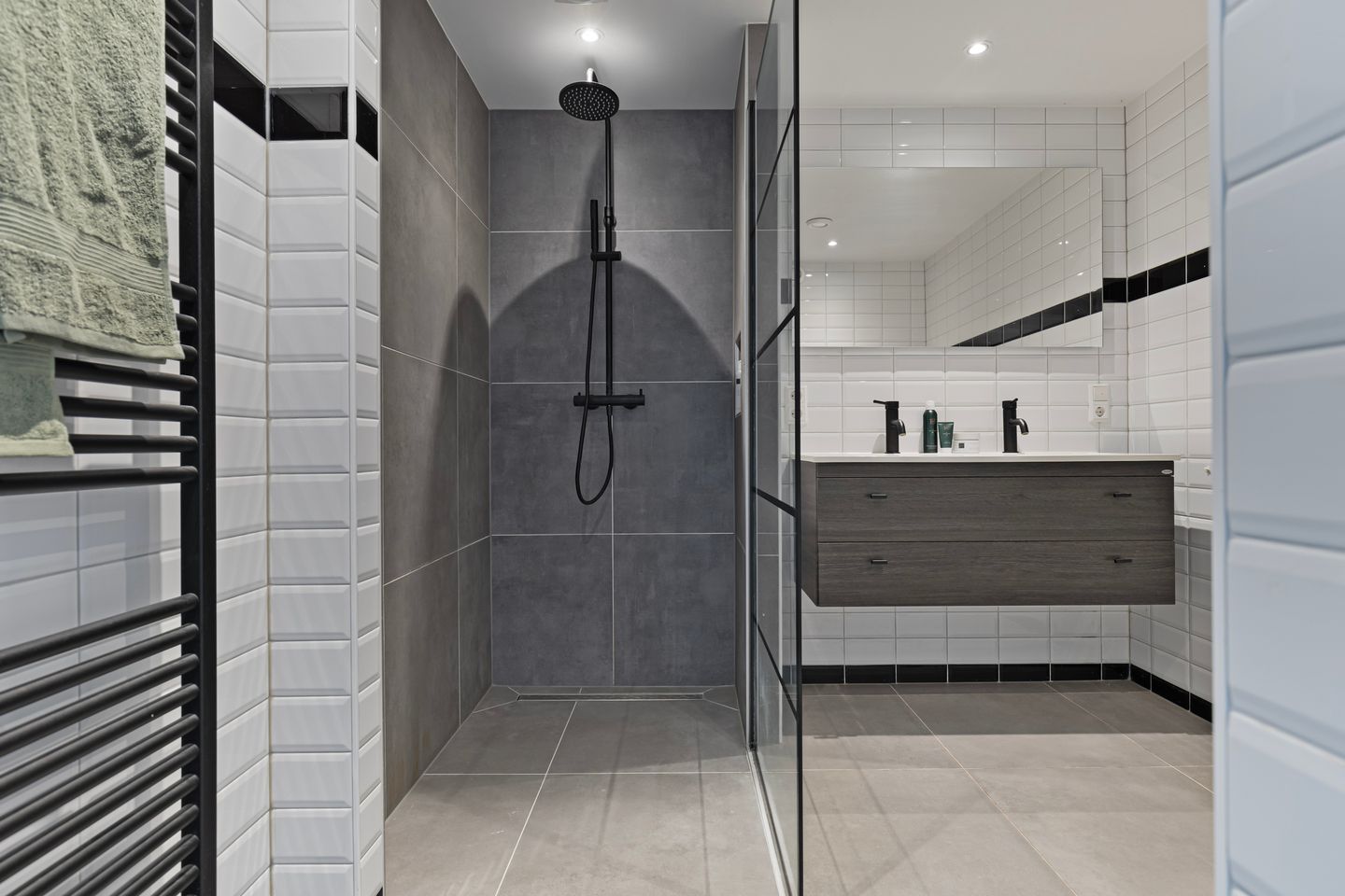 Foto 20 van IJplein 334