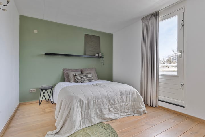 Photo 23 of IJplein 334