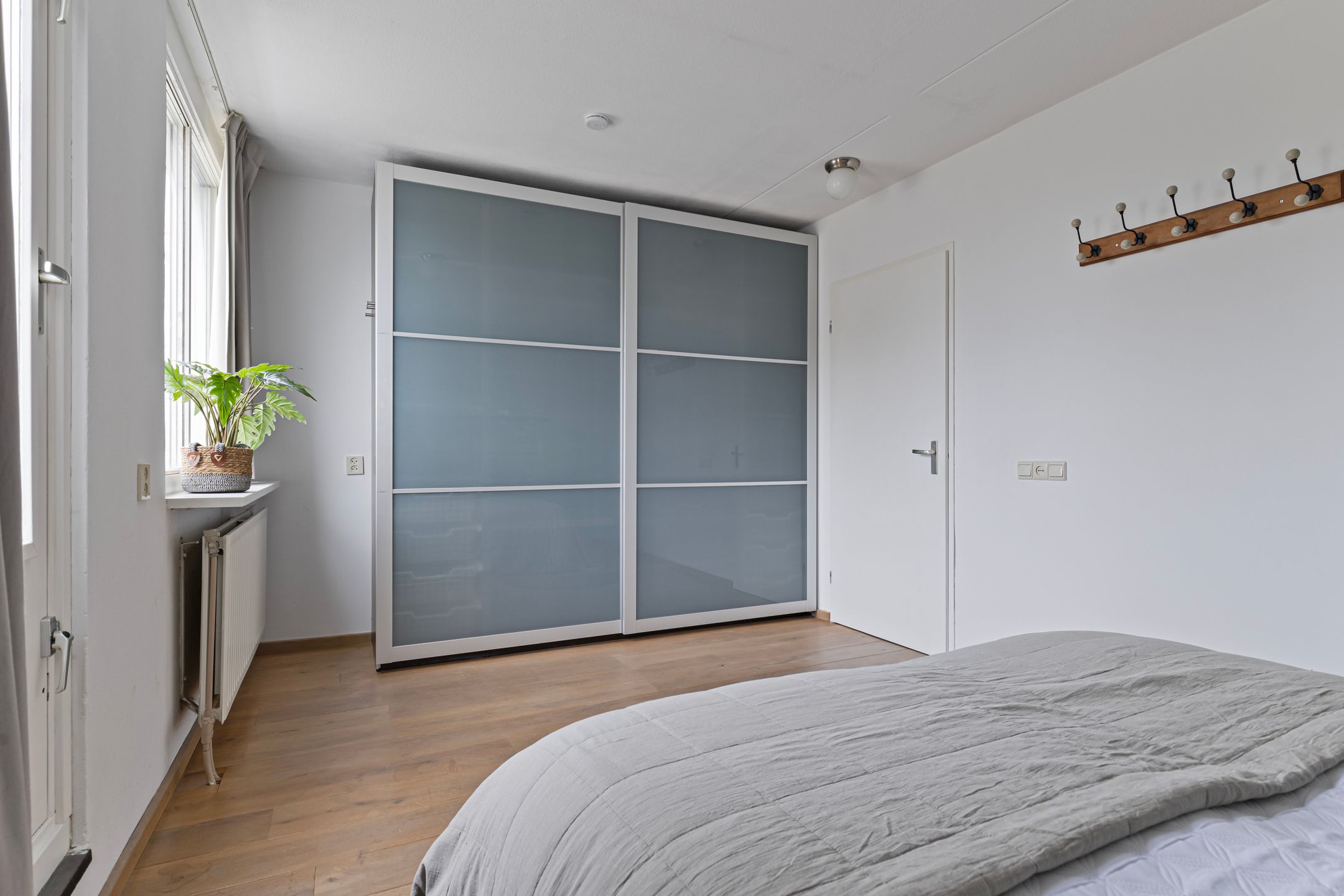 Foto 24 van IJplein 334