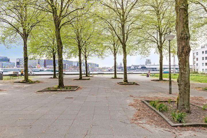 Photo 29 of IJplein 334