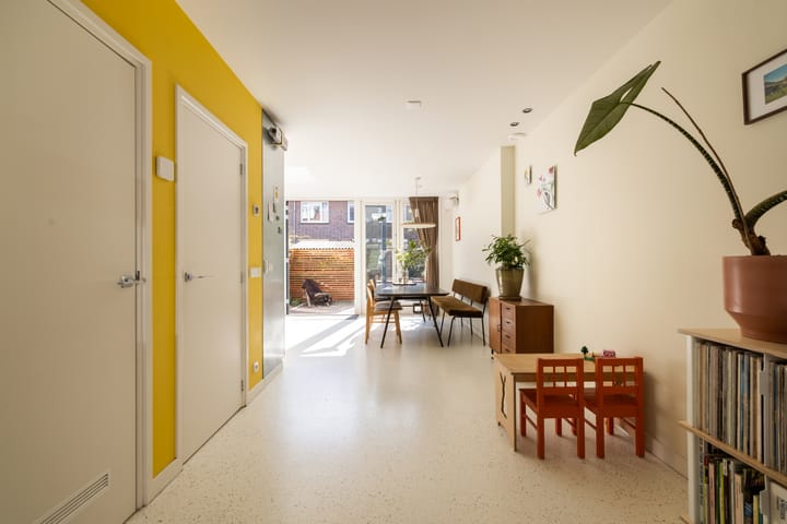 Foto 7 van Medemblikstraat 44