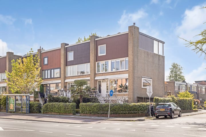 Foto 8 van van Hogendorplaan 16