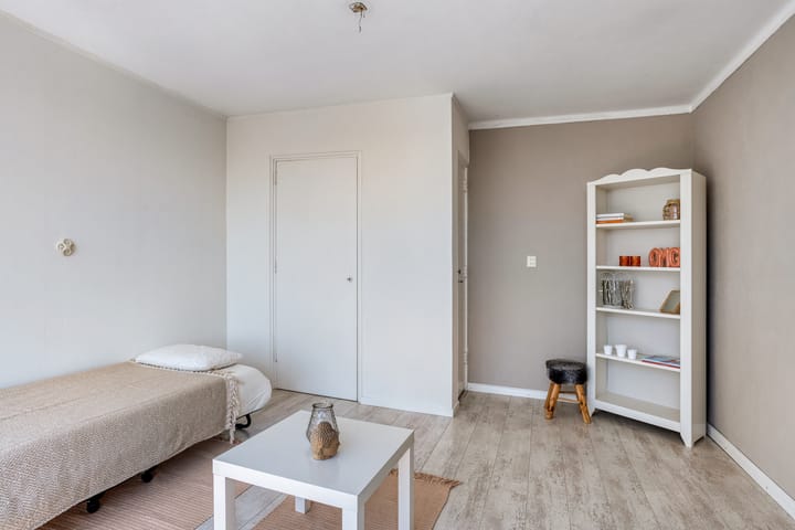 Foto 37 van van Hogendorplaan 16