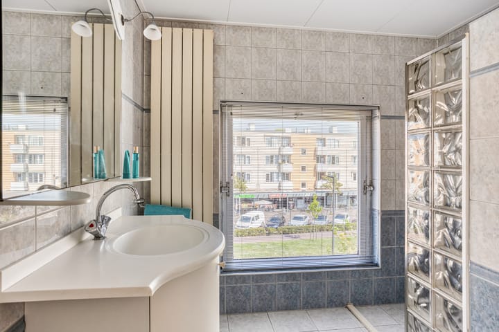 Foto 38 van van Hogendorplaan 16