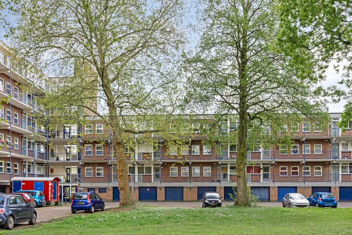 Photo 13 of Berkenlaan 319