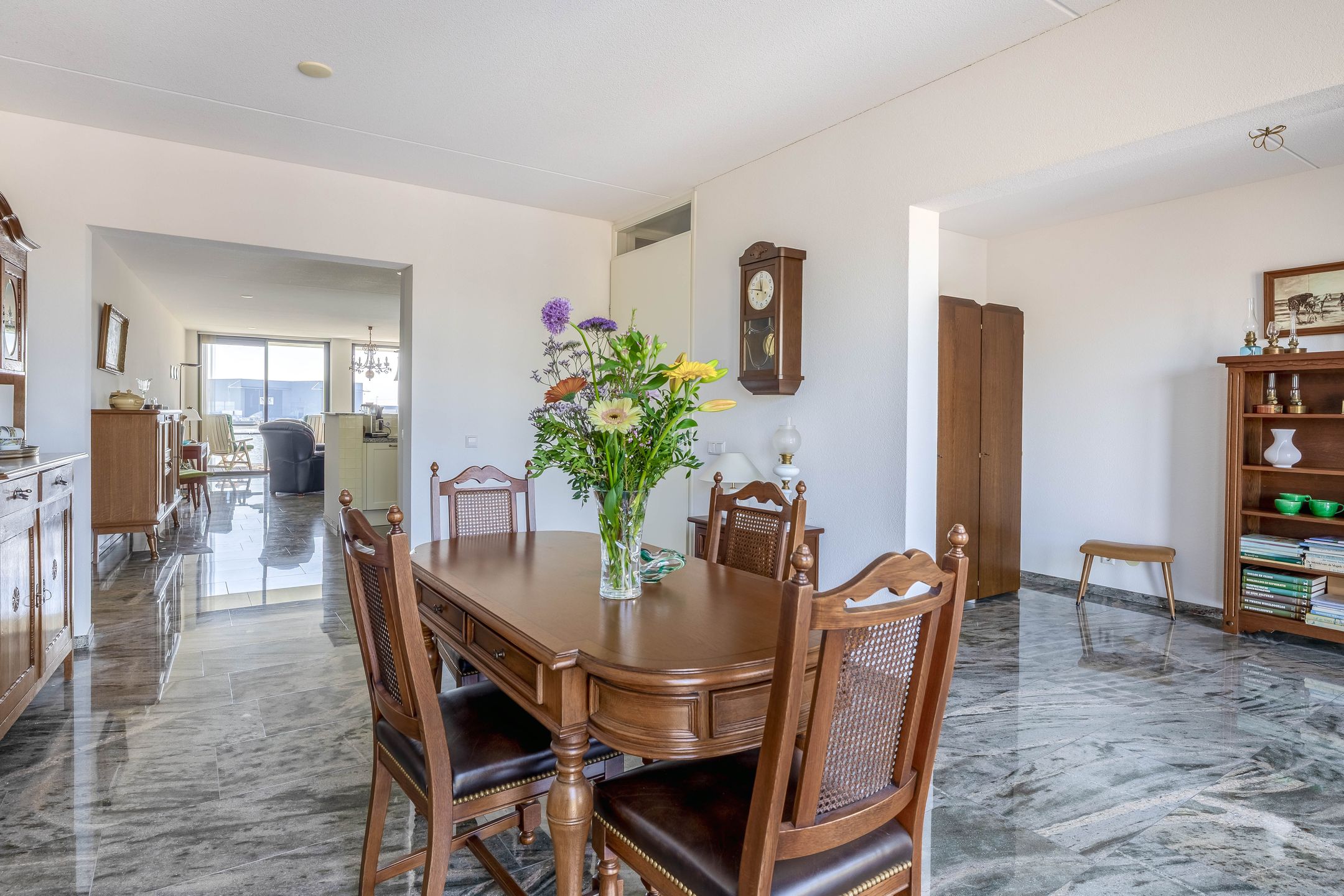 Foto 15 van Voorstraat 29-A