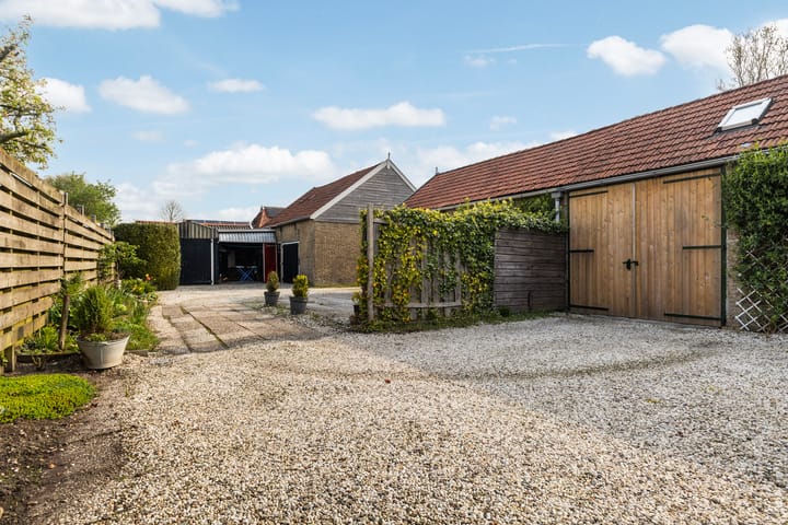 Photo 40 of Harnedyk 13