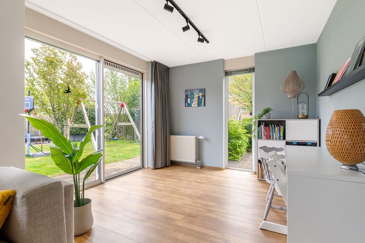 Photo 4 of Spakenburglaan 43