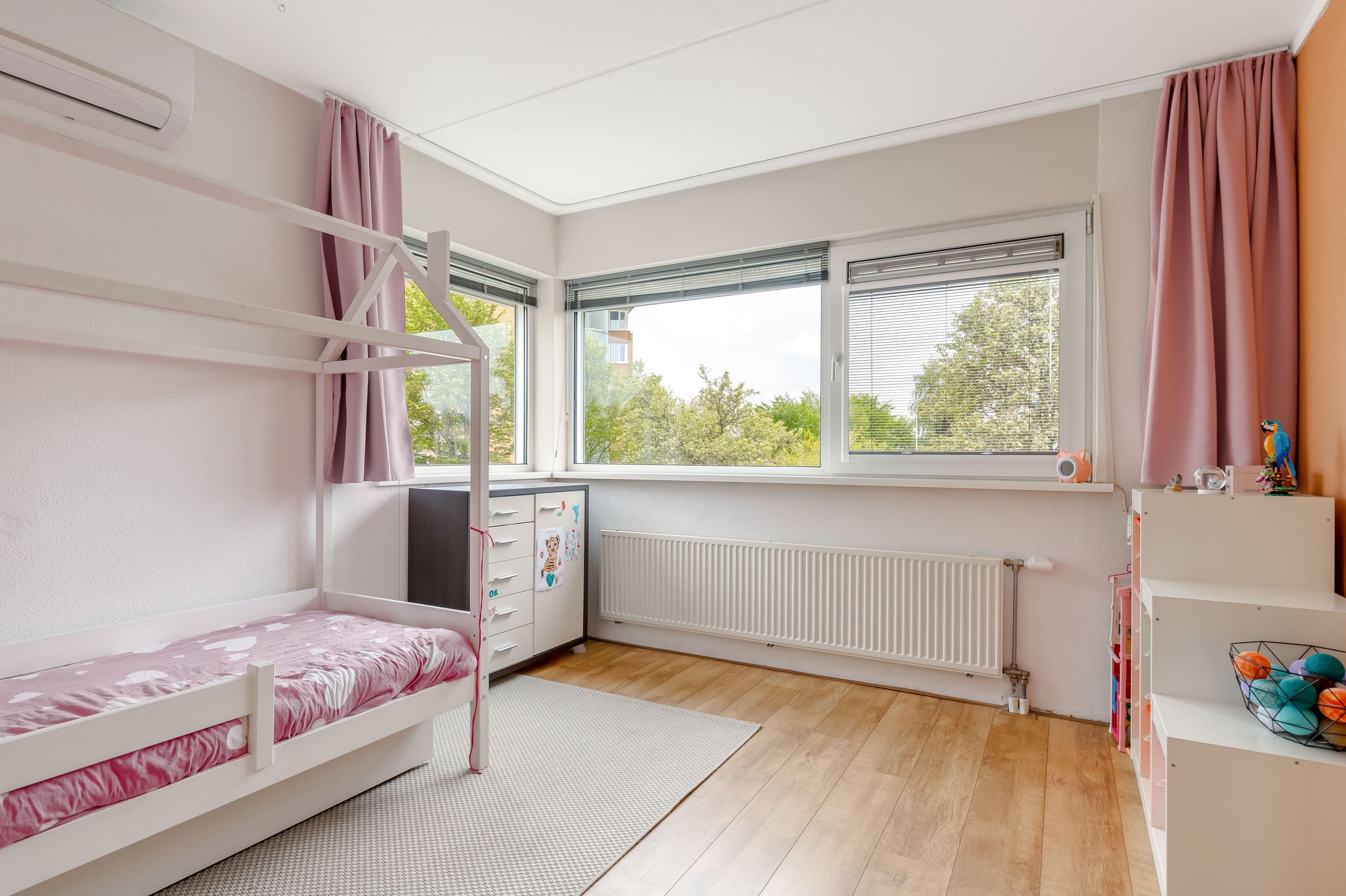 Photo 15 of Spakenburglaan 43