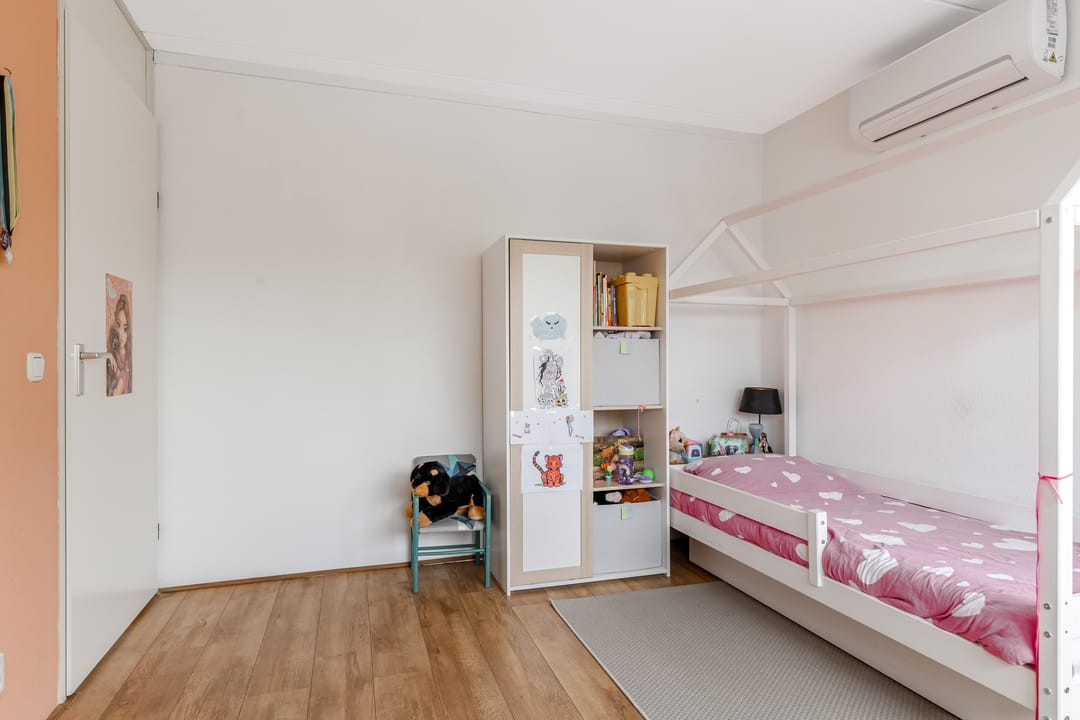 Photo 16 of Spakenburglaan 43