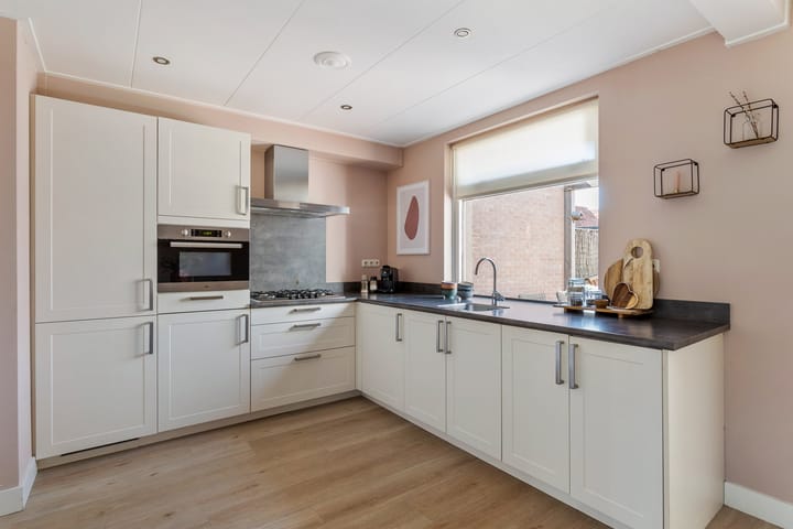 Foto 4 van Korenbloemstraat 19