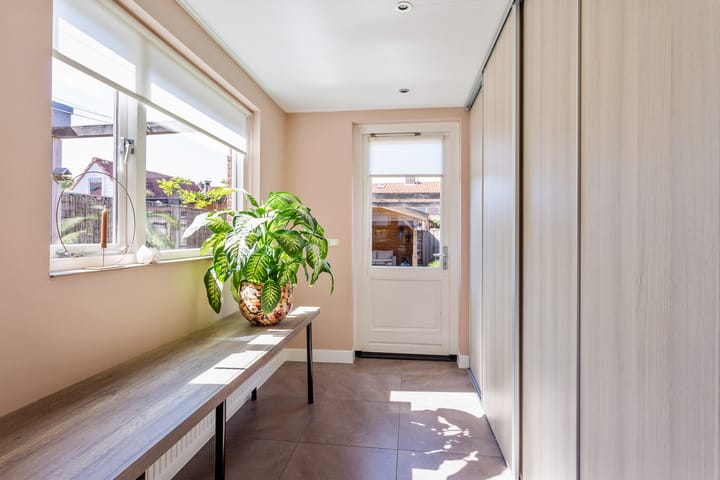 Foto 13 van Korenbloemstraat 19