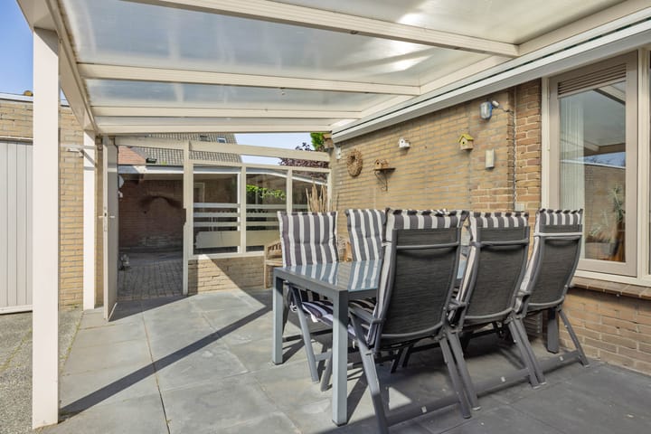 Foto 30 van Rozenstraat 15