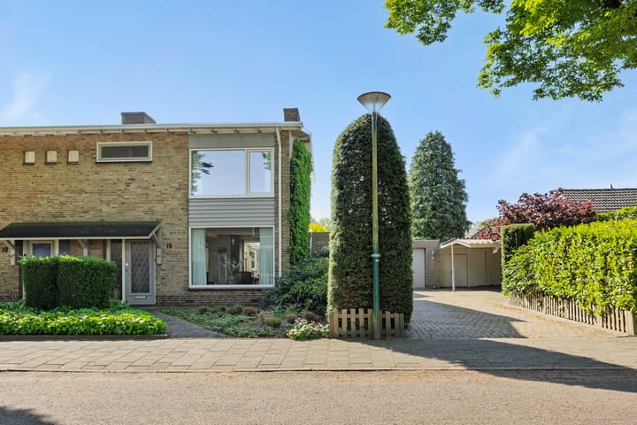 Foto 37 van Rozenstraat 15