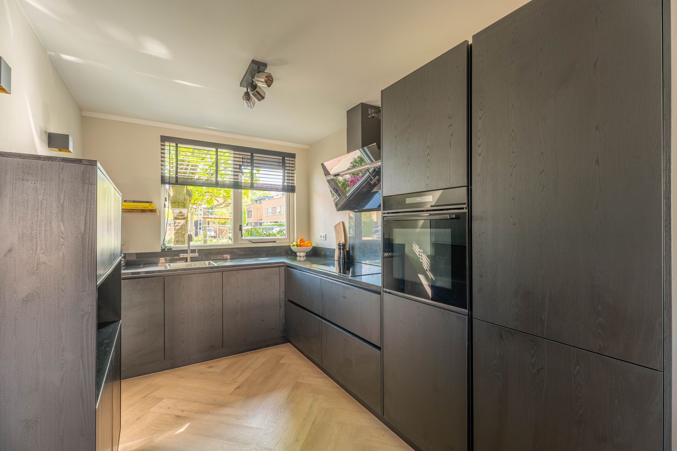 Photo 6 of Korenbloem 16