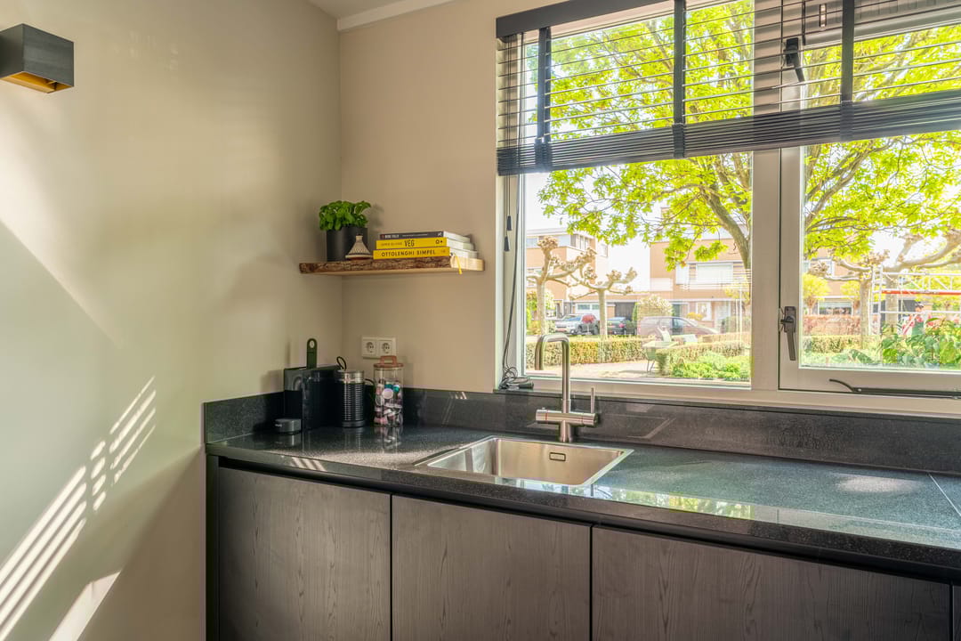 Photo 8 of Korenbloem 16