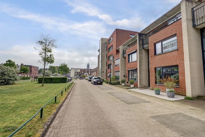 Foto 3 van Theemsstraat 31