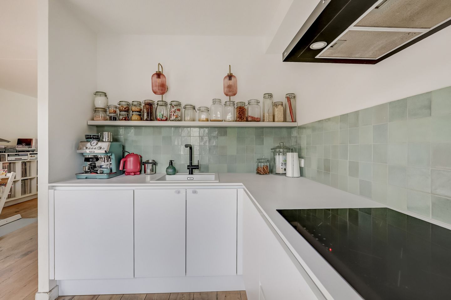 Foto 10 van Theemsstraat 31