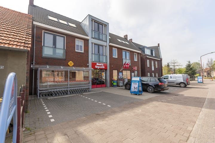 Photo 32 of Wernhoutseweg 120-C