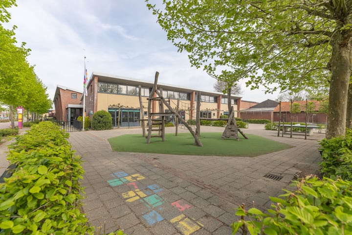 Photo 33 of Wernhoutseweg 120-C