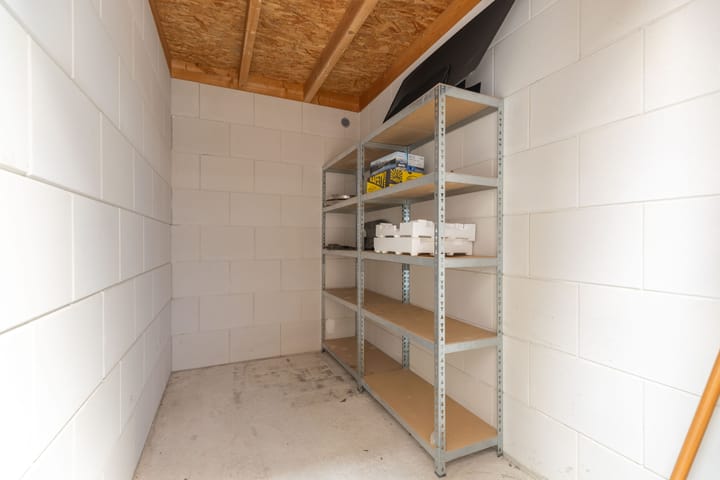 Photo 36 of Wernhoutseweg 120-C