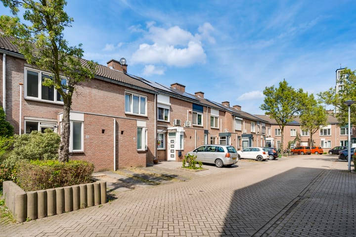 Foto 3 van Kasteel Caestertstraat 46